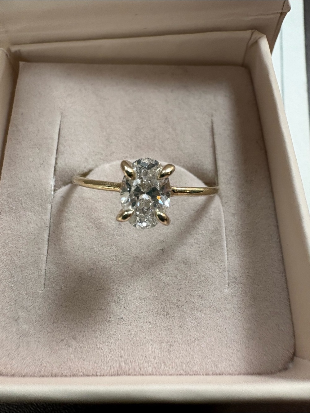 Catbird 14k Yellow Gold Swan Oval Lab-Grown Diamond Ring — 0.74 ct w/ IGI papers - Picture 16 of 17